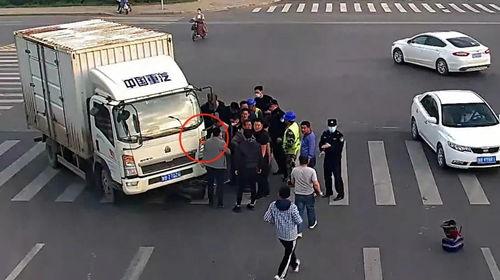 香港街头国产货车事件视频,真相与反响